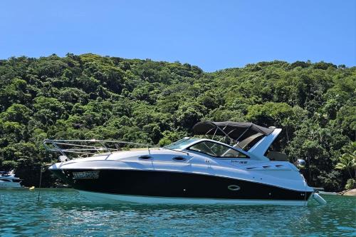 Happy Boat Angra dos Reis