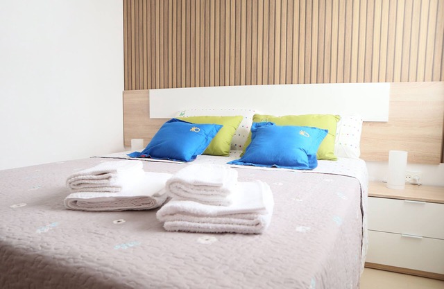 "HAPPY FLAT TENERIFE" - 5 min. by car from South Airport and El Medano beach.