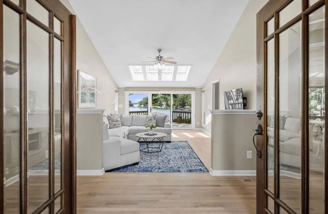 Happy Place by AvantStay | Firepit, Ranch-Style