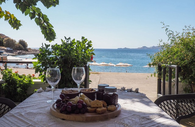 Haraki beach house. Beautiful, family-friendly, perfect for relaxing holiday