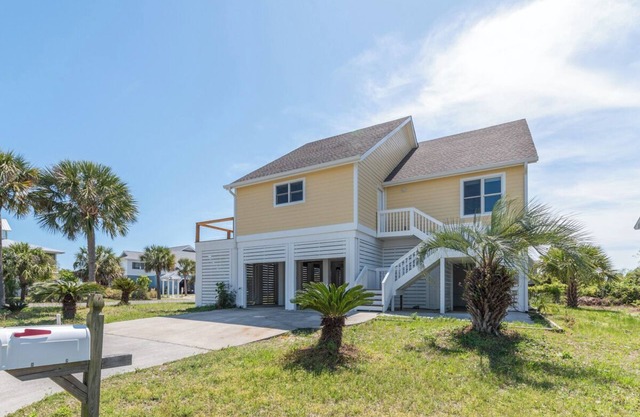 Harbor Haven - Directly across from Beach Access