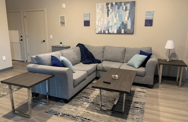 Harbor Haven: 2 miles from Fedex Forum