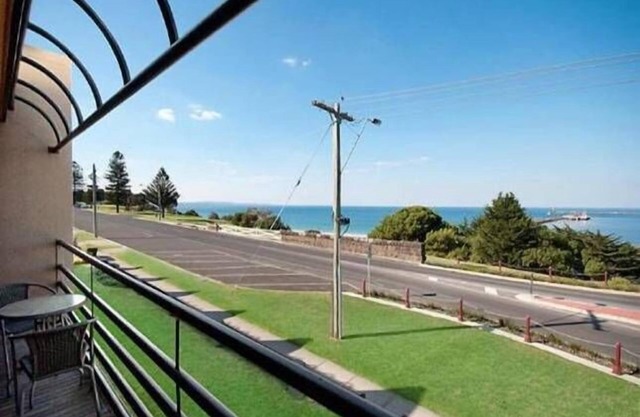 Harbor Views CBD 1 Bedroom Unit
