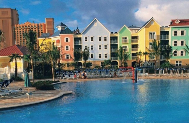Harborside Resort - Discount on One Bedroom PREMIUM Villa, Paradise Island, Bah