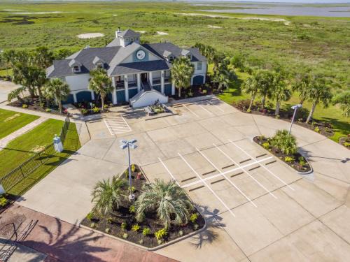 Harborwalk Lodge
