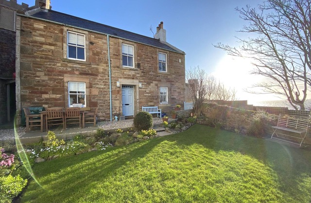 Harbour House - 4 Bedrooms
