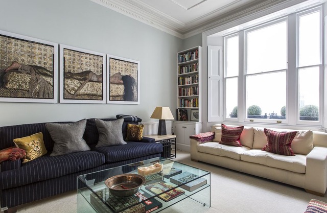 Harcourt Terrace - Two Bedroom Apartment, Sleeps 4