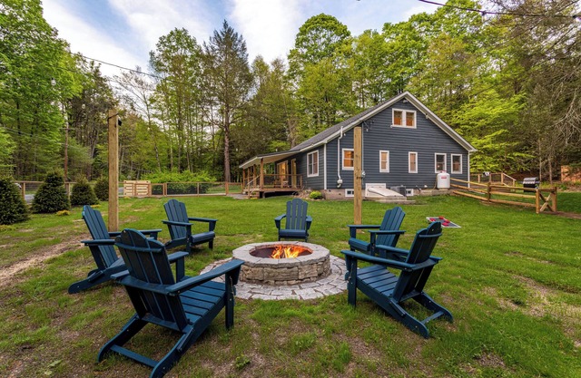 Hare & Hollow Hot Tub Countryside Escape