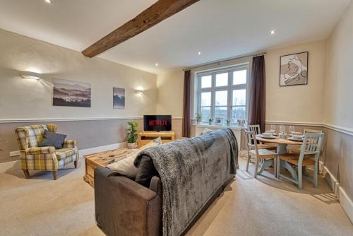 Harrow Croft, 2 Bed Apartment, St Johns, Worcester