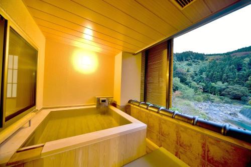 Harumiya Ryokan