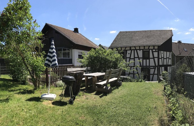 Haus Innerdorf - cozy holiday home in the Taunus - at the Limeskastell Pohl