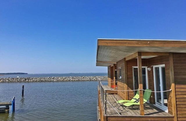 Hausboot in Barth am Barther Bodden