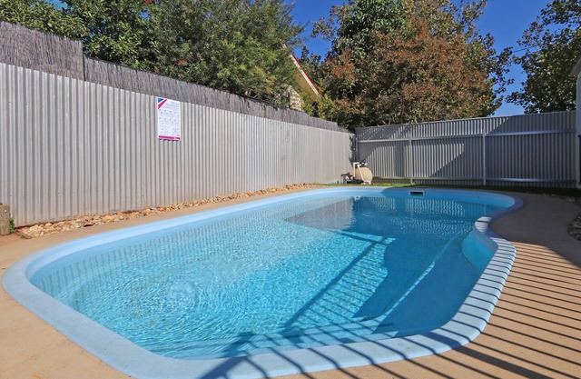 Haven on Halloran “Cute as a Button” Pool, Free Wifi & Netflix