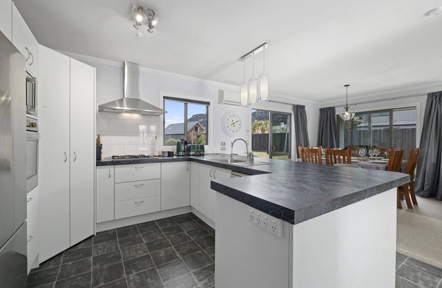 Haven on Hunt - Albert Town Holiday Home
