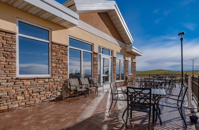 Hawthorn Extended Stay by Wyndham Dickinson