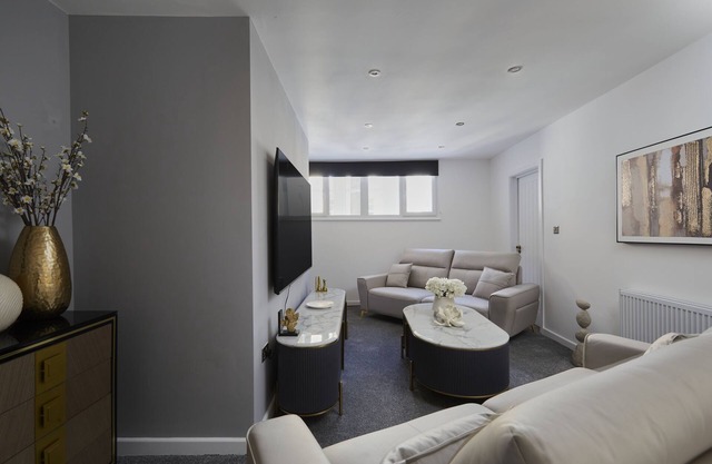 Hayy Luxury Homes Near Bradford City Centre - 13