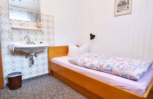 Hb01 Einzelzimmer Nr. 1