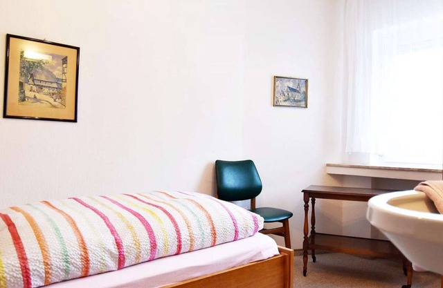 Hb01 Einzelzimmer Nr. 3