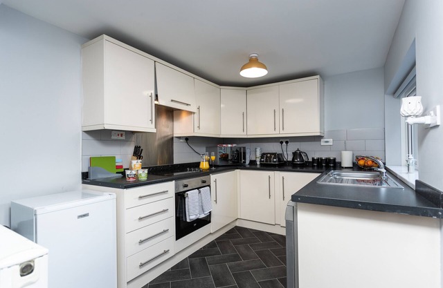 HC Property - Merlin