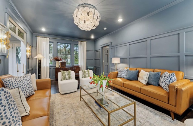 Heart of Ardsley : 4 BR, 3.5 BA House in Savannah, Sleeps 8