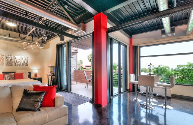 Heart of Old Town - 360 Degree Private Roof Deck