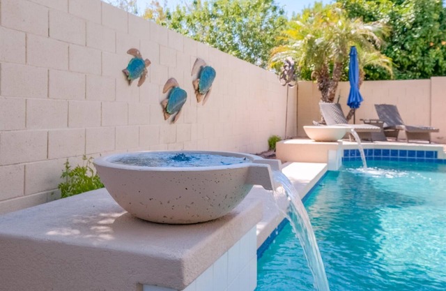 Heated Pool! Minutes from Entertainment District