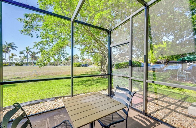 Heated Pool, Private Patio: Naples Resort Retreat!