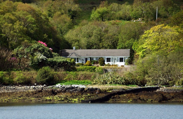 Heather House - Three Bedroom House, Sleeps 6