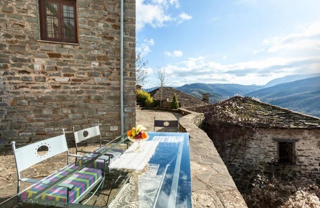 Heaven's View Mansion - Zagori Stone Built Gem