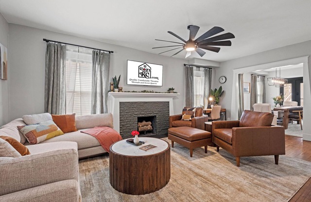 Heights At Hyde Park - Newly Renovated Home in Perfect Neighborhood