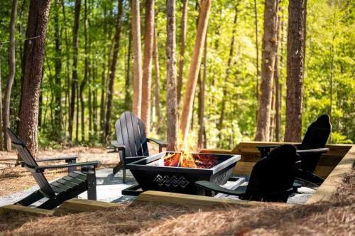 Helen Hikes Tubing 1 Acre Fire Pit