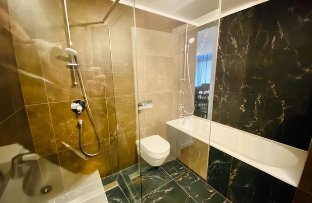 HERASTRAU 12nCozy 1-bedroom apartment in marvelous Bucharest with WiFi, AC