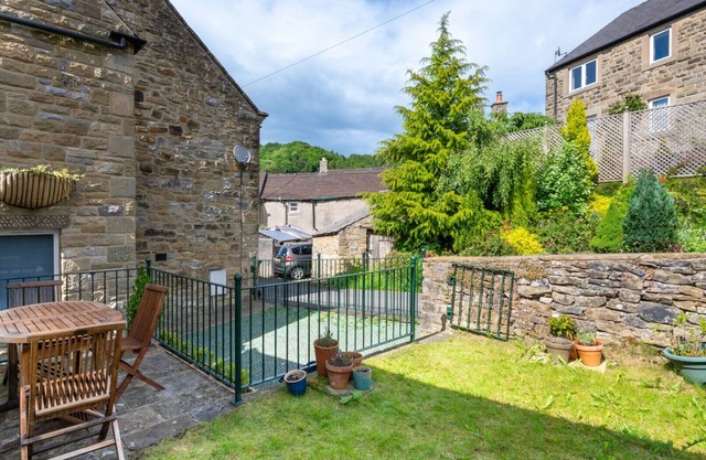 Herbal Cottage - Three Bedroom House, Sleeps 5