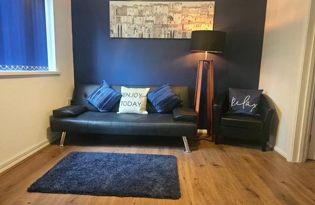 Hereford House - Welcome Short Stays