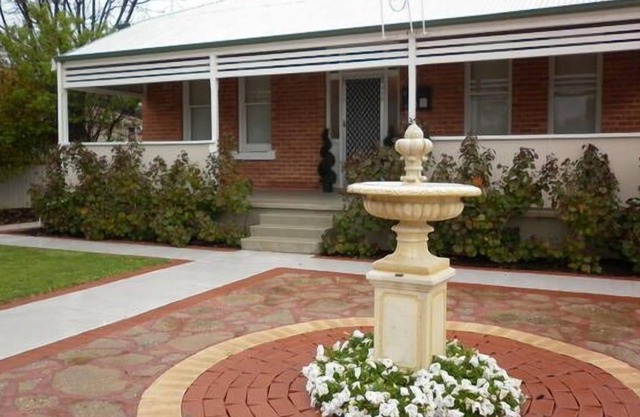 HERITAGE HOUSE Merredin. Much Effort & Expense has gone into this beautifu.
