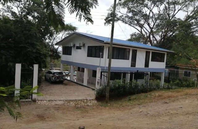 Hermosa Casa de Lujo Para 18 Personas con Piscina