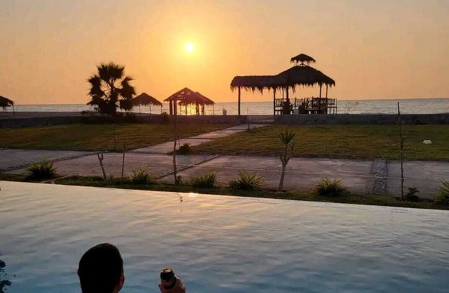 Hermosa Casa Frente AL MAR CON Piscina Privada