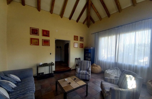 Hermosa Casa Ubicada en Huerto del Sol, Chacras de Coria. Mendoza/10 Personas