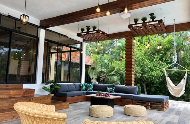 Hermosa Villa en medio de las Montañas