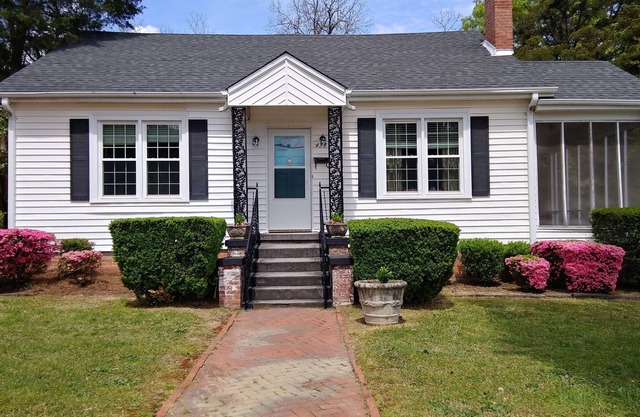 Herndon House, Your Summer Adventure Awaits!