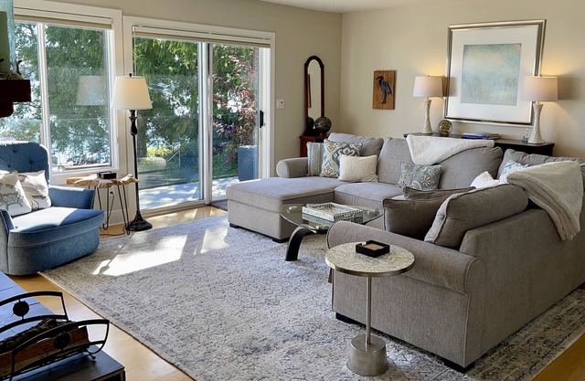Heron's Retreat Gorgeous 3-Bedroom Beach House
