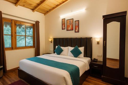 Heyan Cedar Woods Nainital, 5 Mins walk from Mall Road
