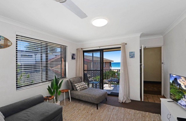 Avoca Beach 