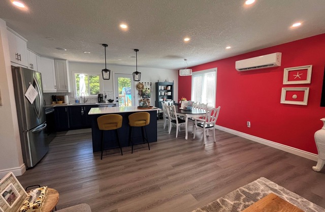 Hibiscus House is Minutes to Charlottetown!