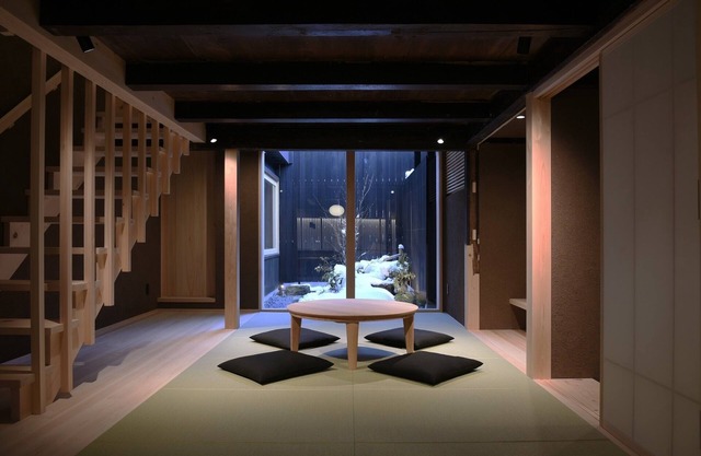 Hida Takayama Makotoya Ohjin Traditional Buildings Preservation District Storehouse Small Gard/Takayama Gifu