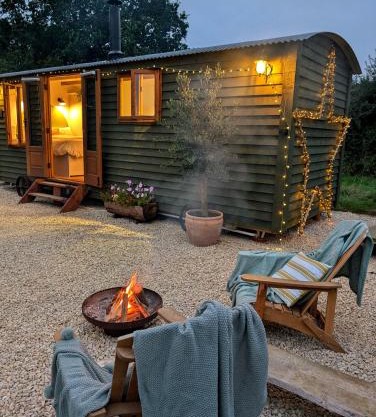Hidden Gem Luxury Shepherd Hut - Pea Pod