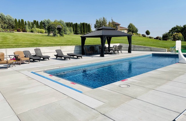 Hidden Meadow Vacation Retreat