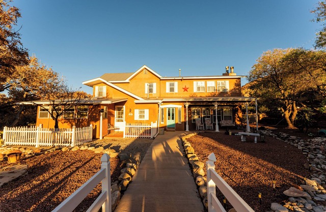 Hidden Paradise near Ruidoso & White Sands