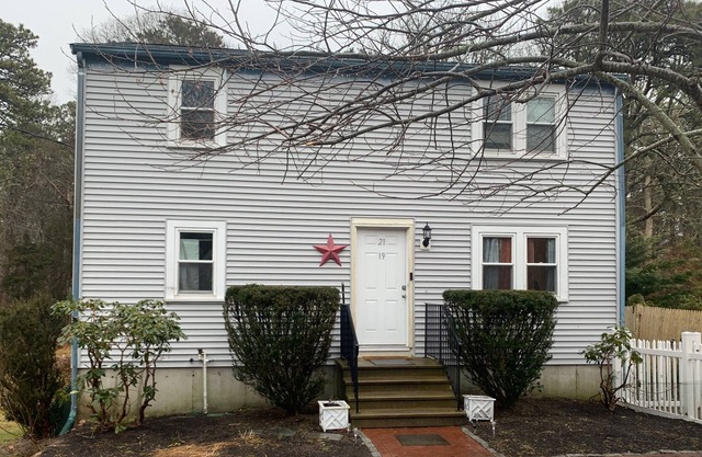 Hide Away at Kelley's Bay with Water Views - top half of duplex