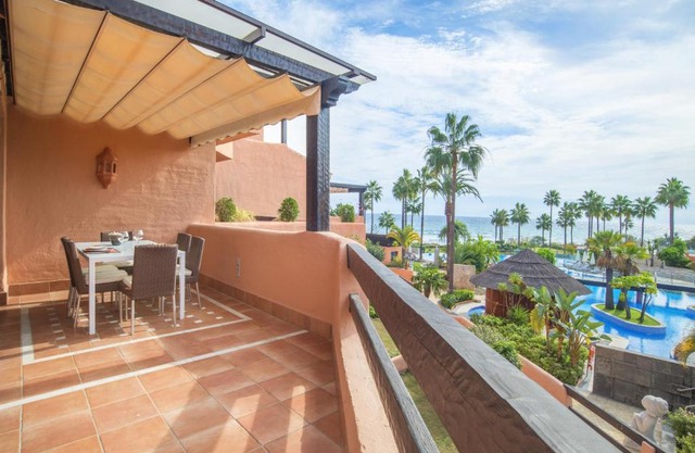 High standard beach front apartment